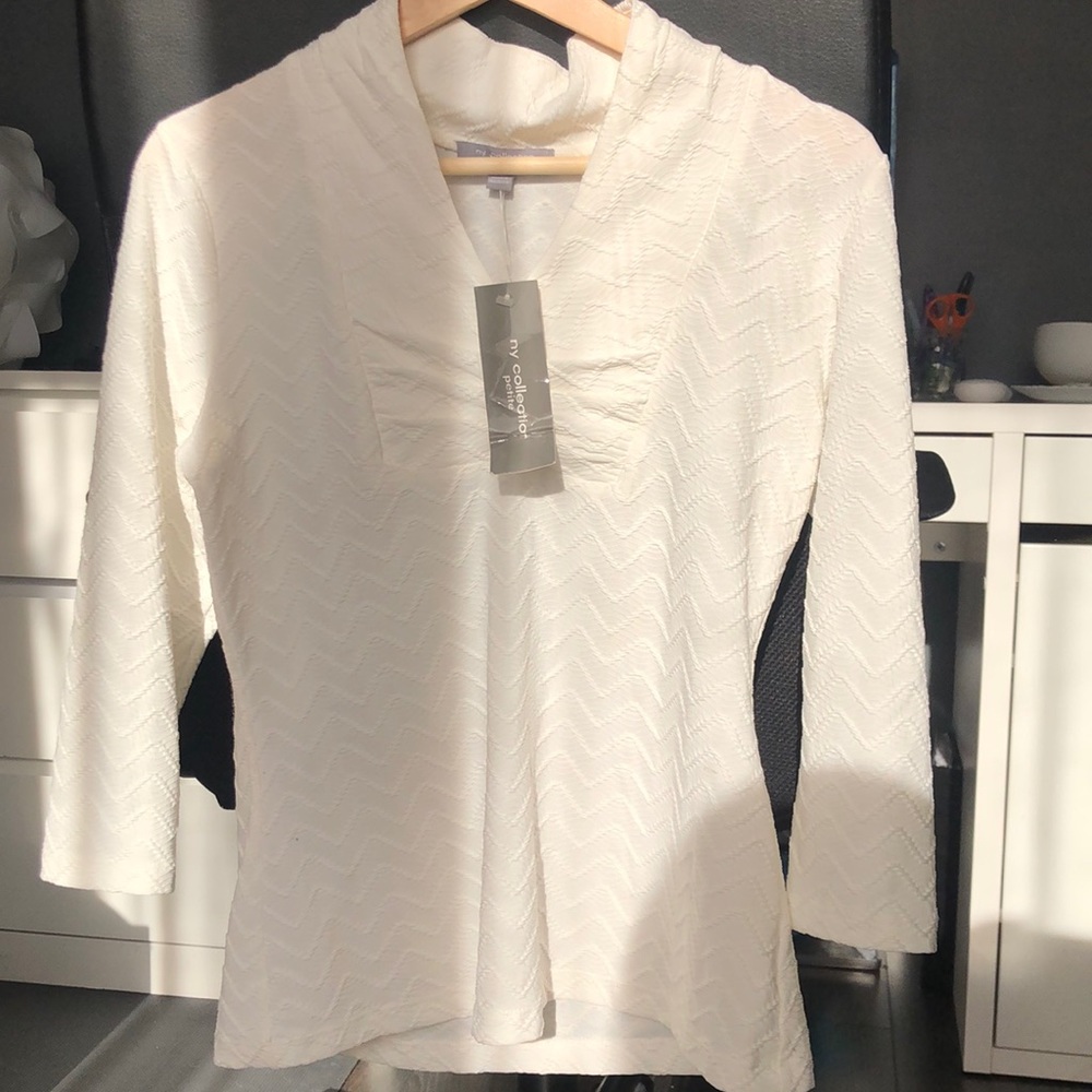 Long sleeved tee